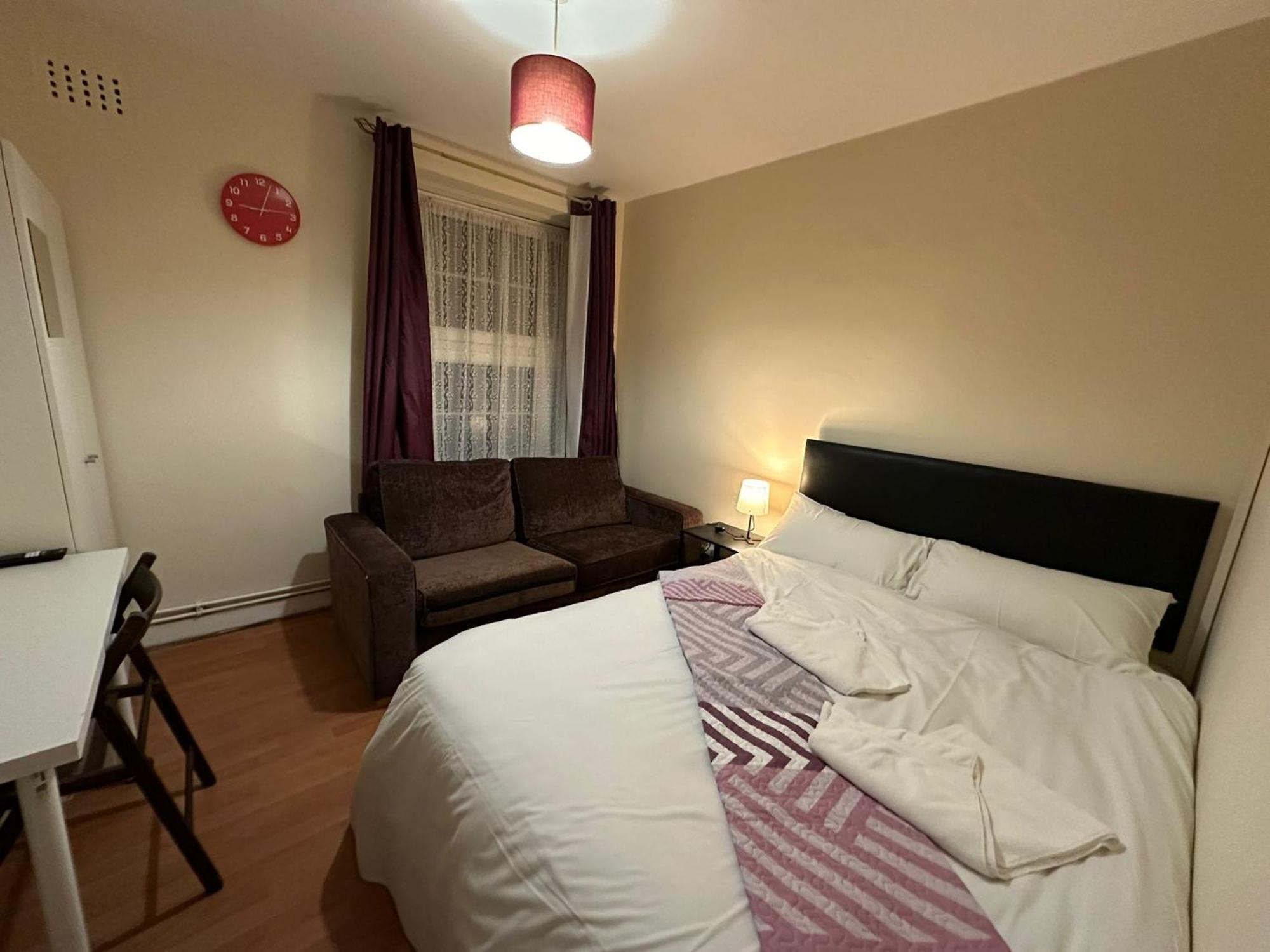 Beautiful Private Double In A Shared 3-bedroom Minutes Walk From Bethnal Apartamento *
